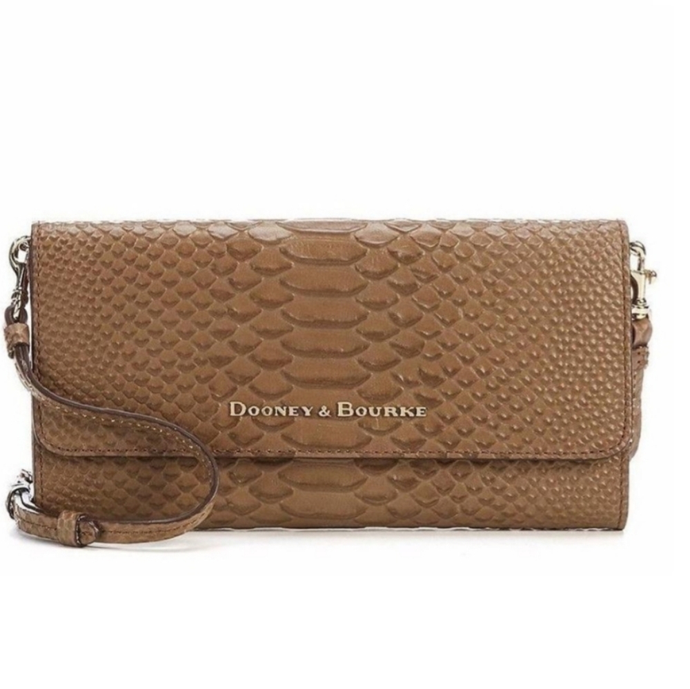 NEW - DOONEY & BOURKE CLUTCH / CROSSBODY